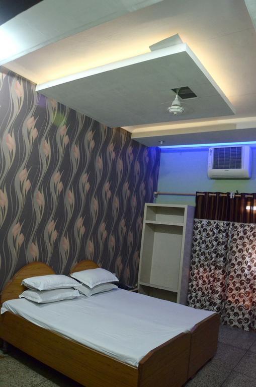Hotel New Bakshi House Agra (Uttar Pradesh) Quarto foto