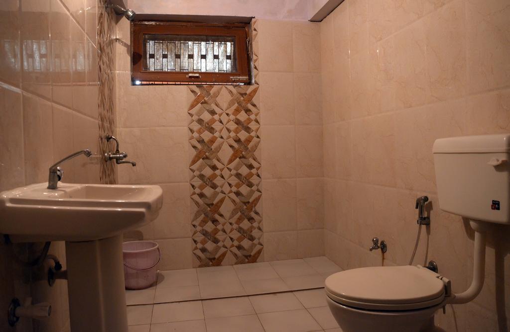Hotel New Bakshi House Agra (Uttar Pradesh) Quarto foto